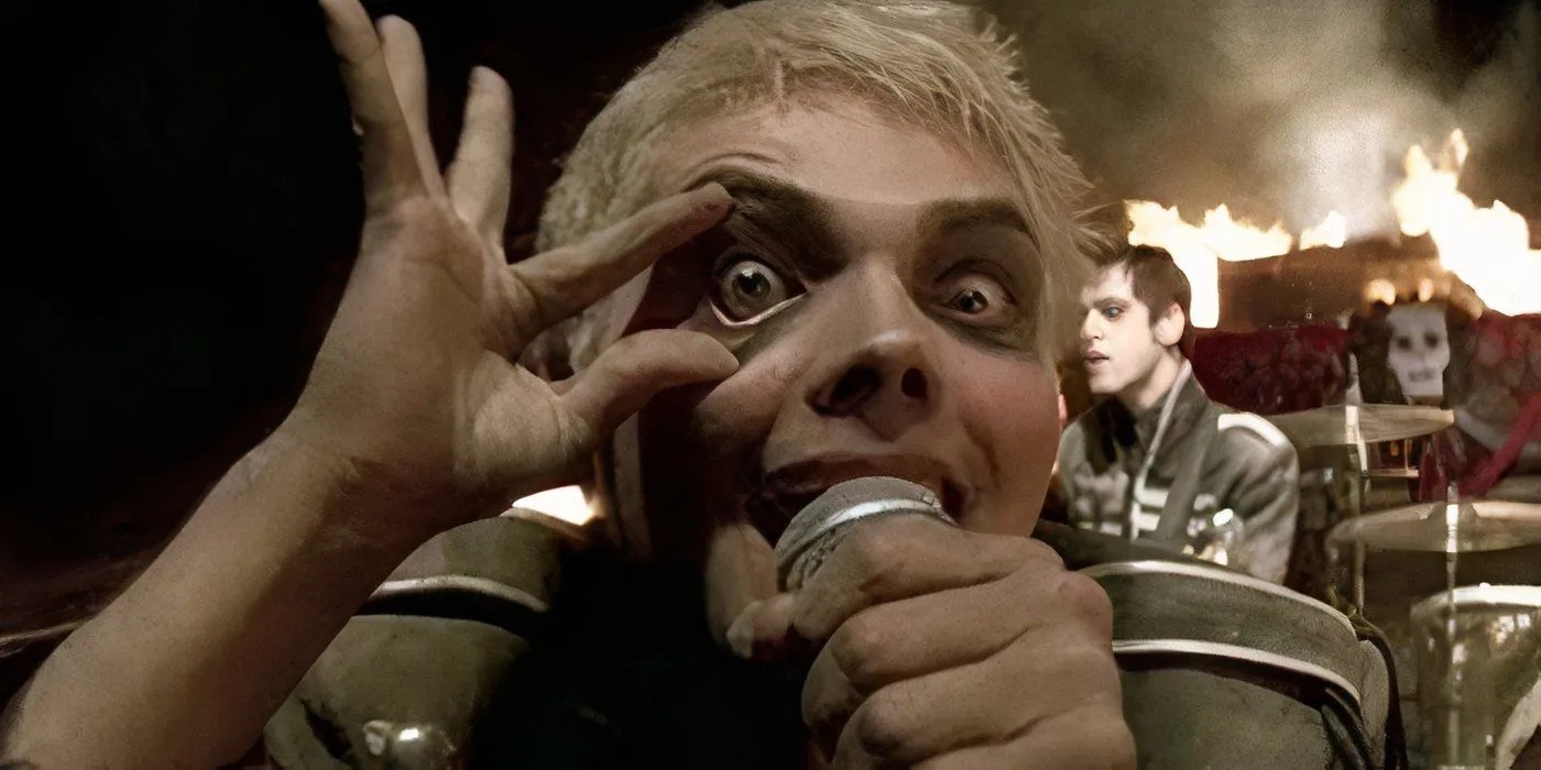 Gerard Way nel video musicale di 'Famous Last Words' dei My Chemical Romance