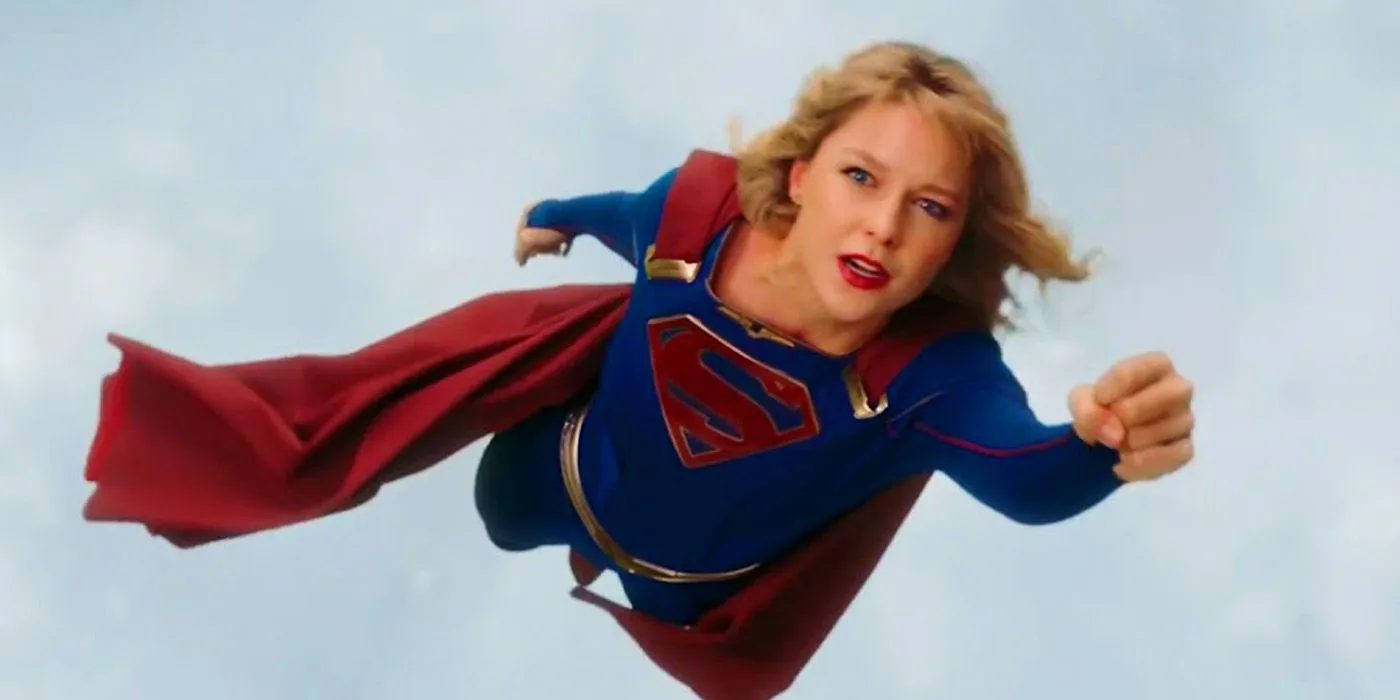 Melissa Benoist volando como Supergirl