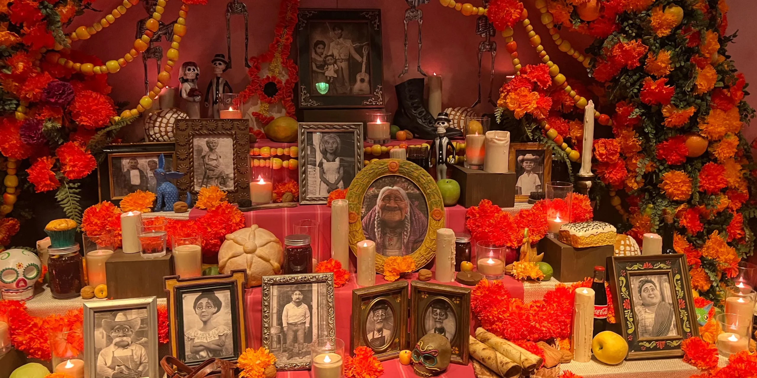 Offering at Plaza de Coco