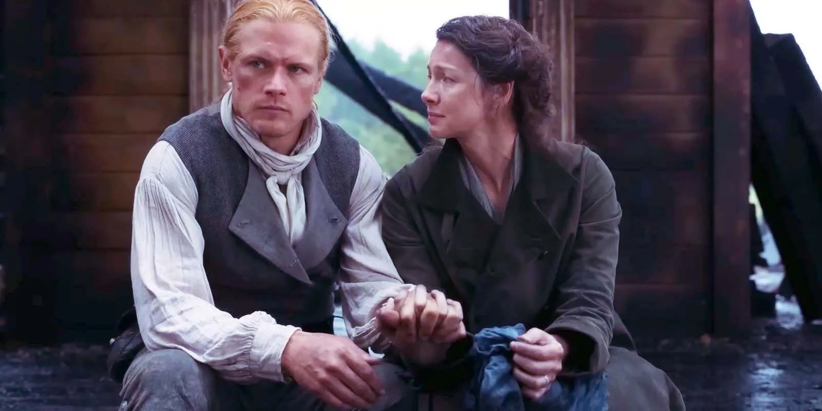 Jamie y Claire en Outlander