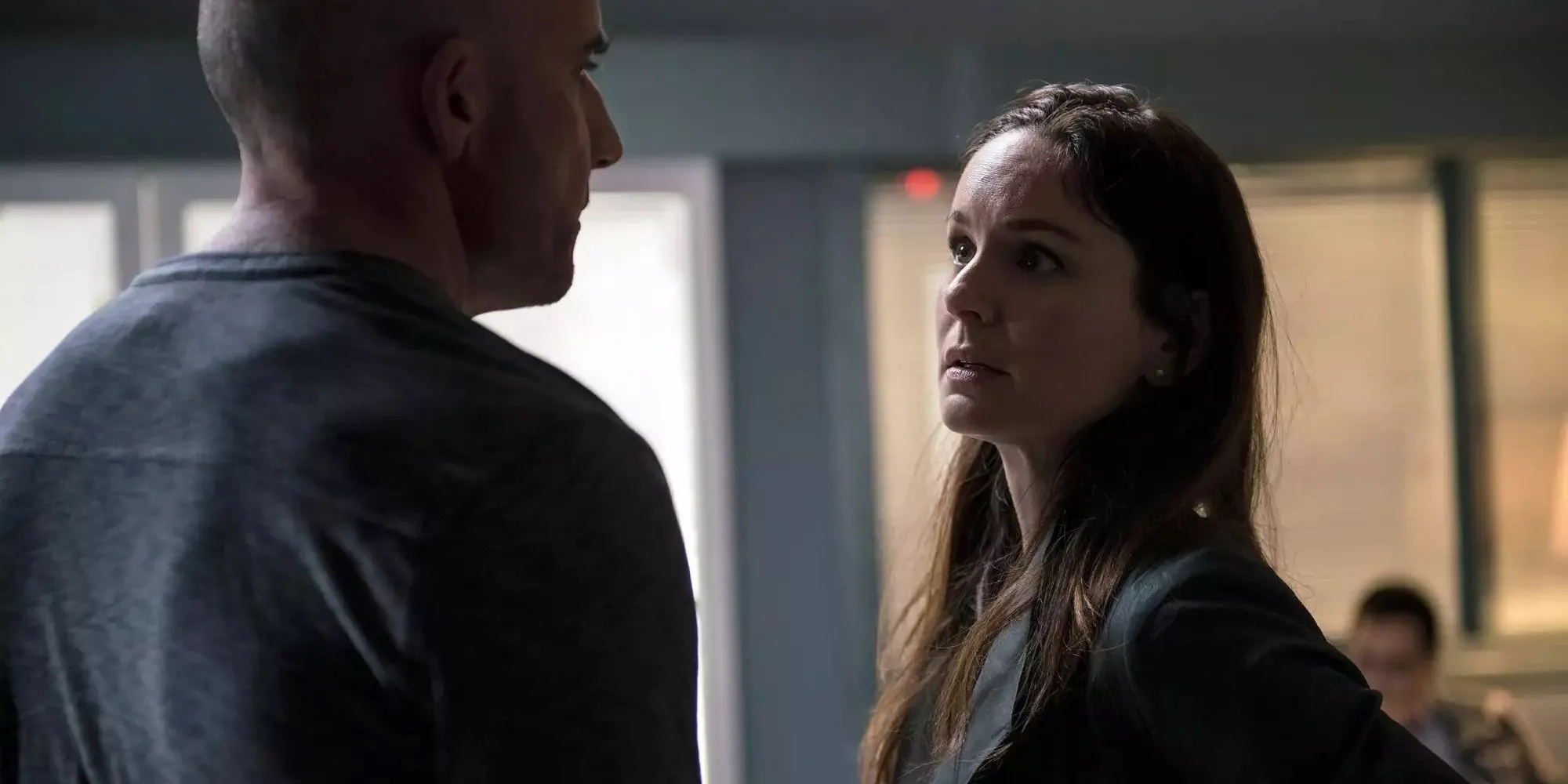 Sara parla con Lincoln in Prison Break