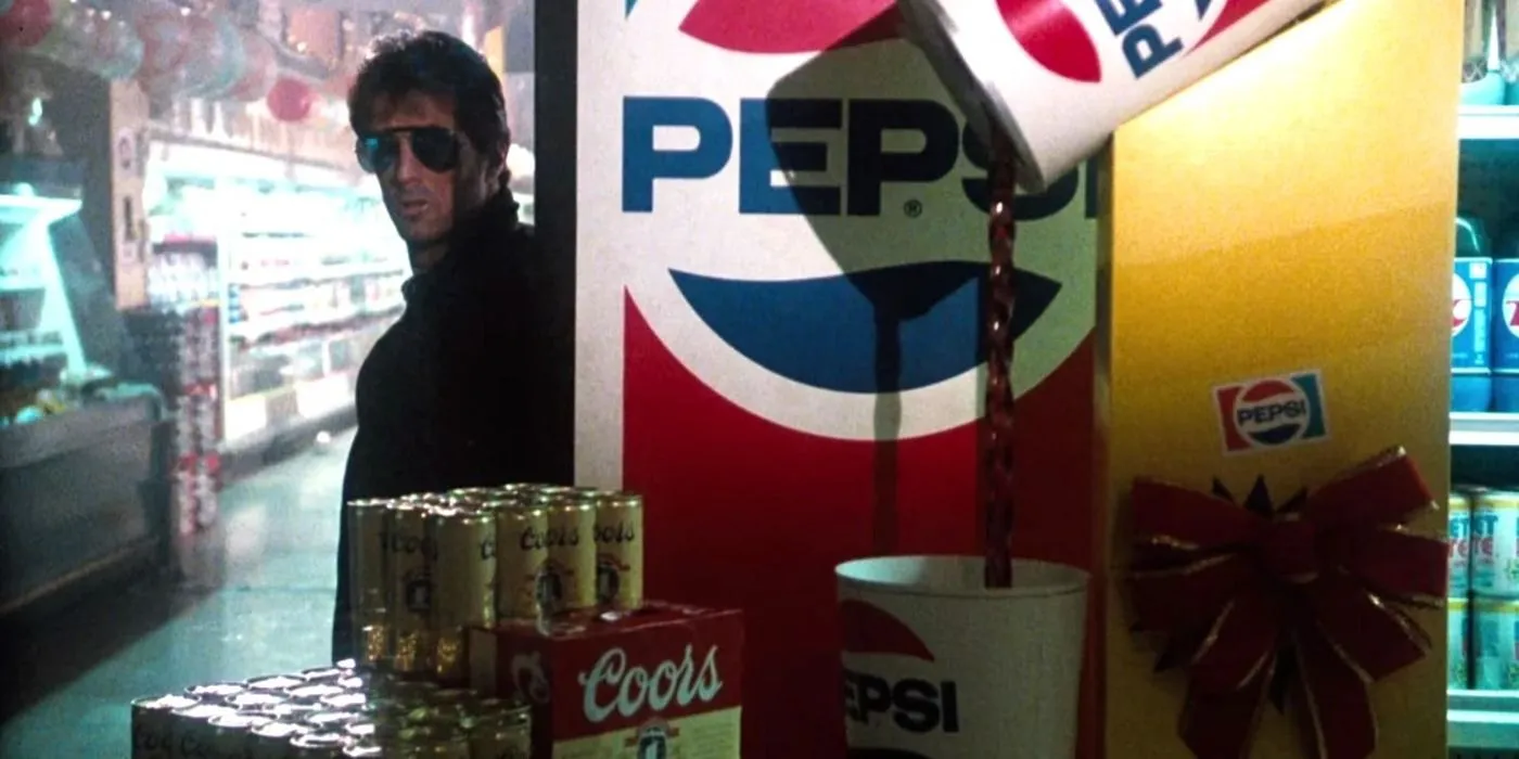 Sylvester Stallone mit Pepsi- und Coors-Produkten in Cobra