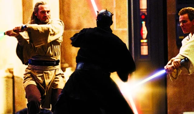 Capire la tecnica della spada laser di Qui-Gon: il vero motivo per cui ha perso contro Darth Maul in La minaccia fantasma