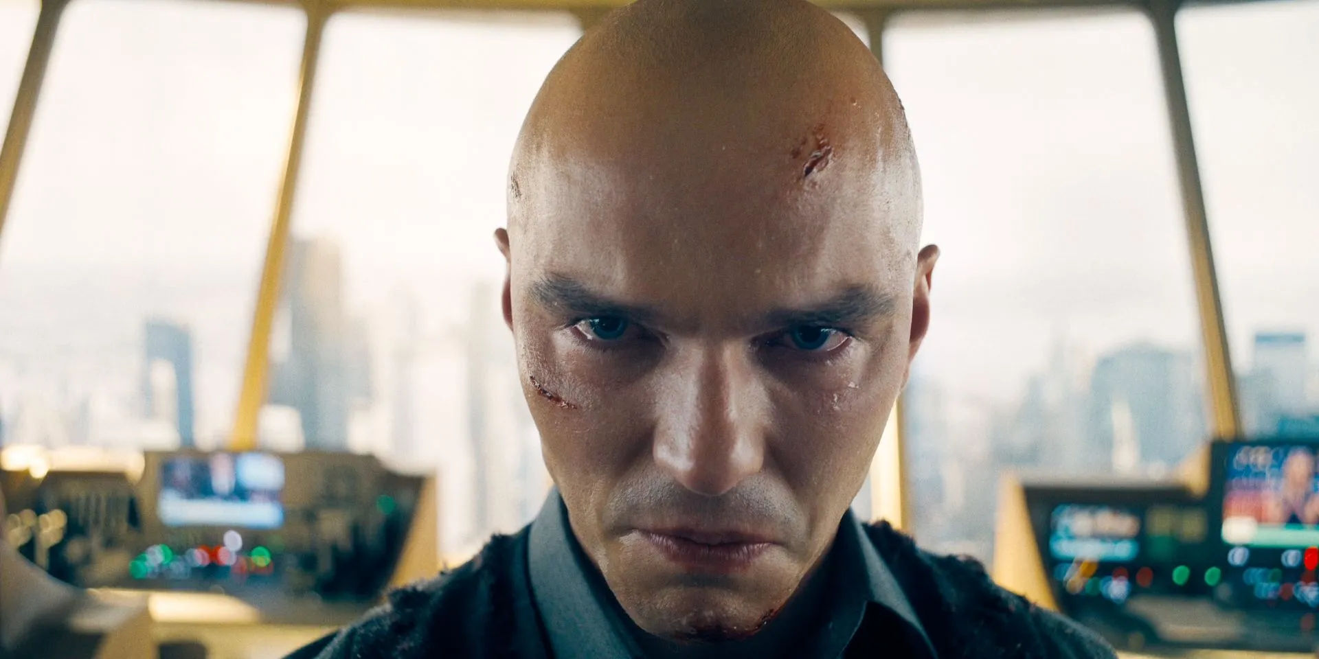 Superman trailer image with Lex Luthor