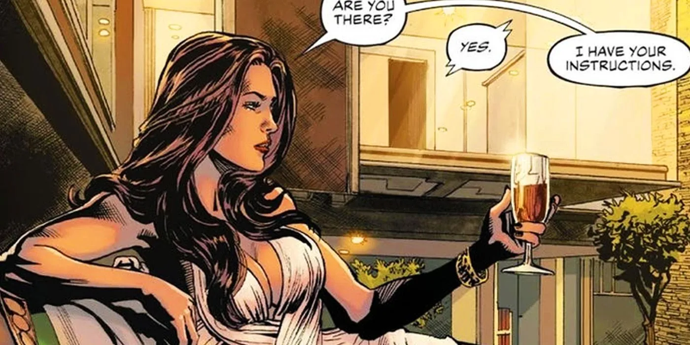 Talia Al Ghul z drinkiem