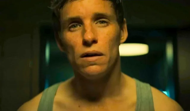 Il remake di Eddie Redmayne all’85% RT del classico film del 1973 Assassin: un sostituto perfetto per l’assenza di James Bond dalle serie TV dopo 71 anni