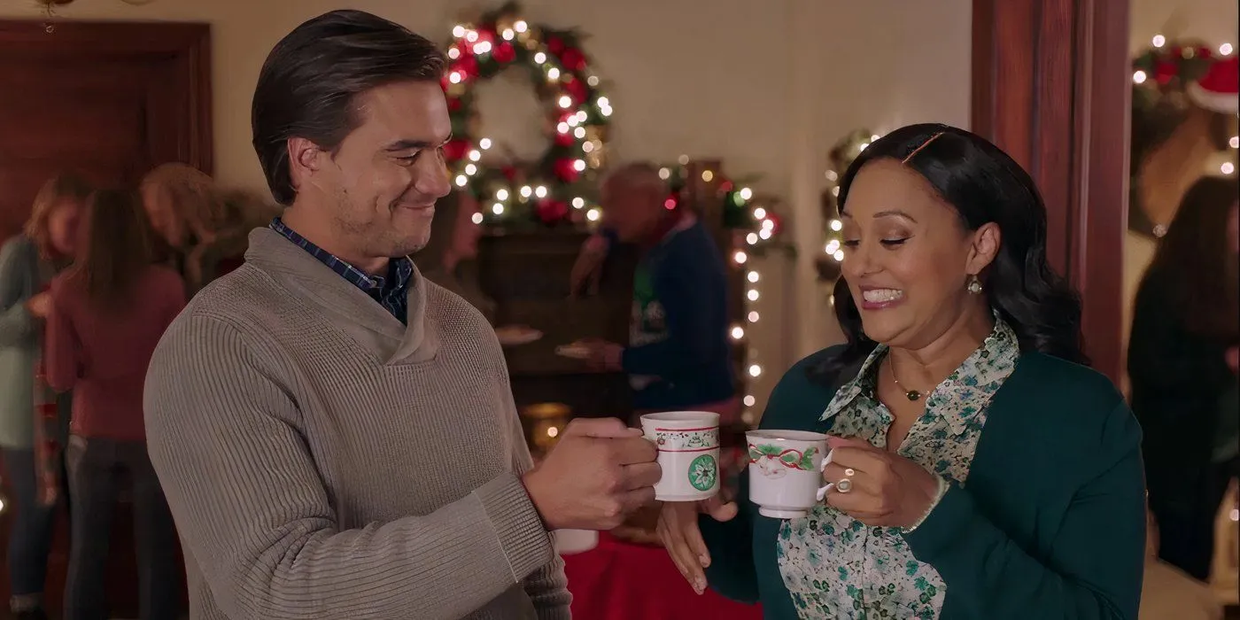 Tia Mowry sorride nel mio Christmas Inn