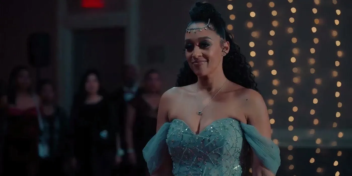 Tia Mowry in un salone di bellezza molto allegro