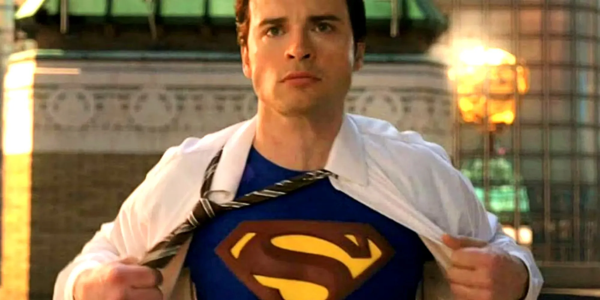 Tom Welling come Superman nel finale di Smallville