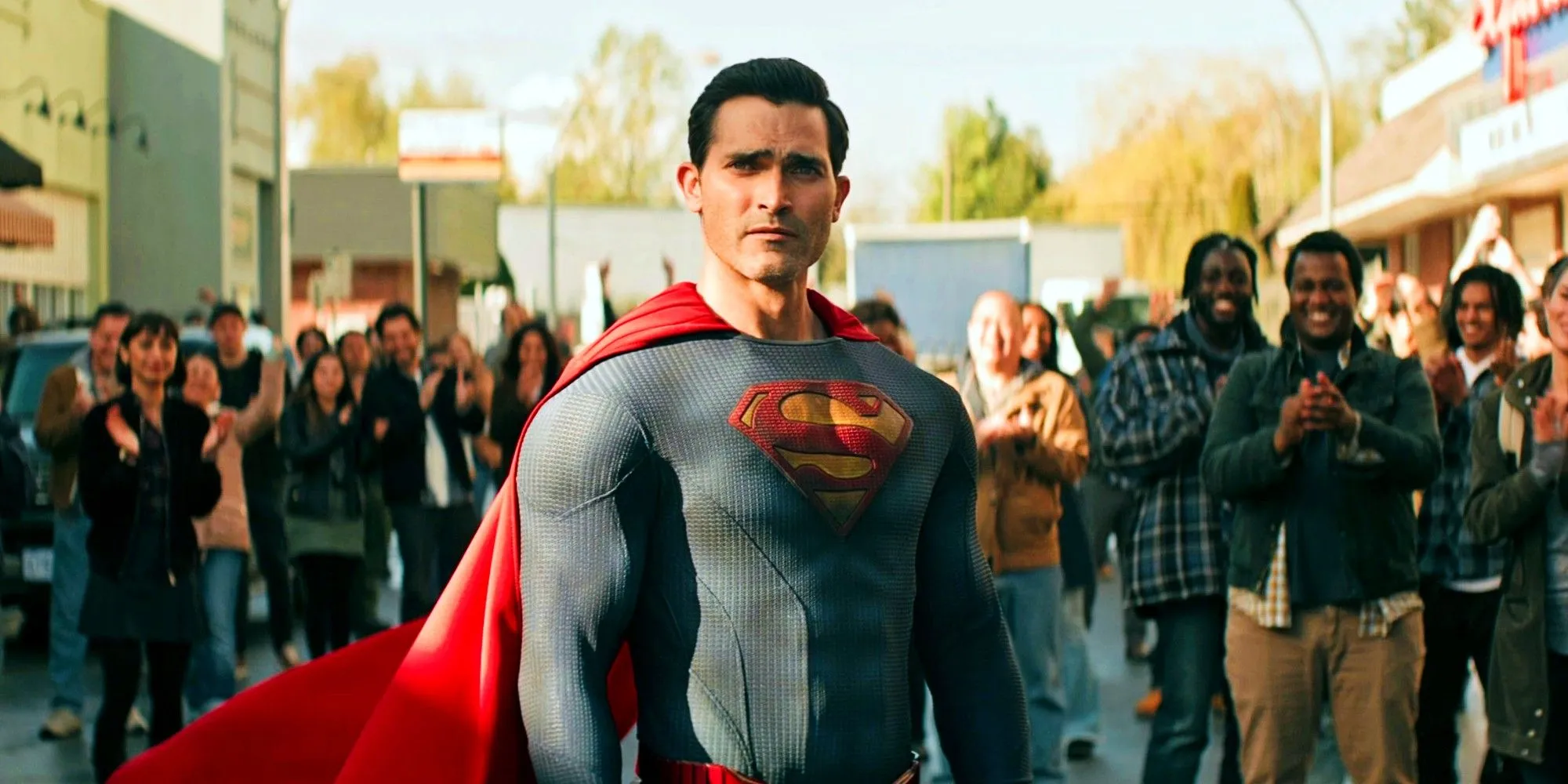 Tyler Hoechlin nel ruolo di Superman