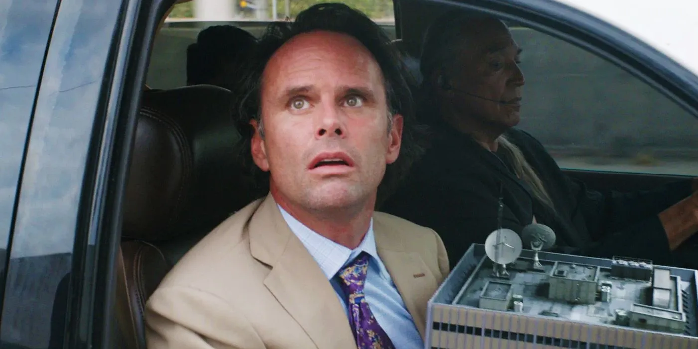 Walton Goggins als Sonny Burch