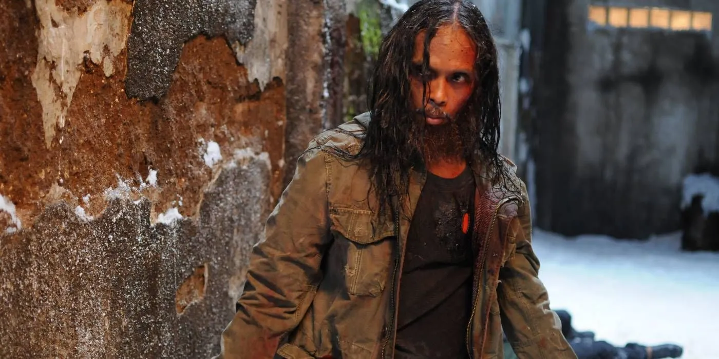 突袭 (The Raid) 中的 Yayan Ruhian