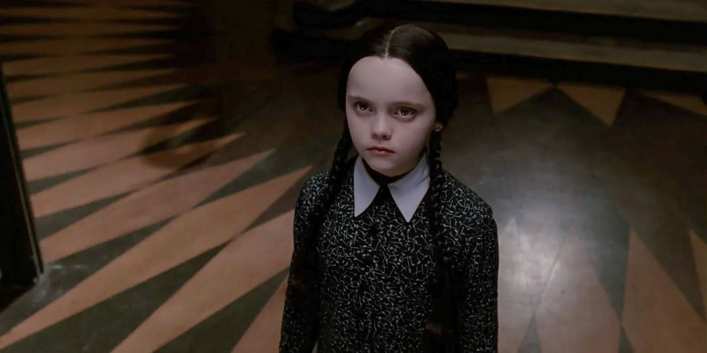 Christina Ricci como Wednesday Addams