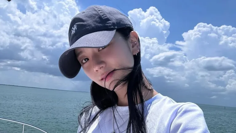 BLACKPINK’s Jisoo Faces Criticism Over Acting Skills in ‘Newtopia’ Trailer, BLINKs Come to Her Defense