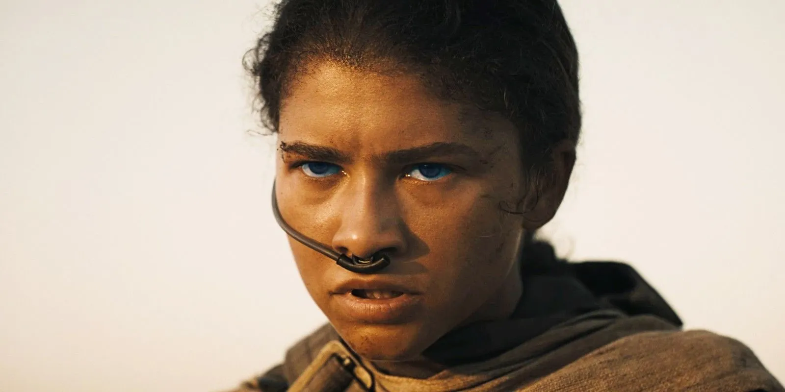 Zendaya dans le rôle de Chani, l'air intensément déterminée dans la scène finale de Dune Part Two