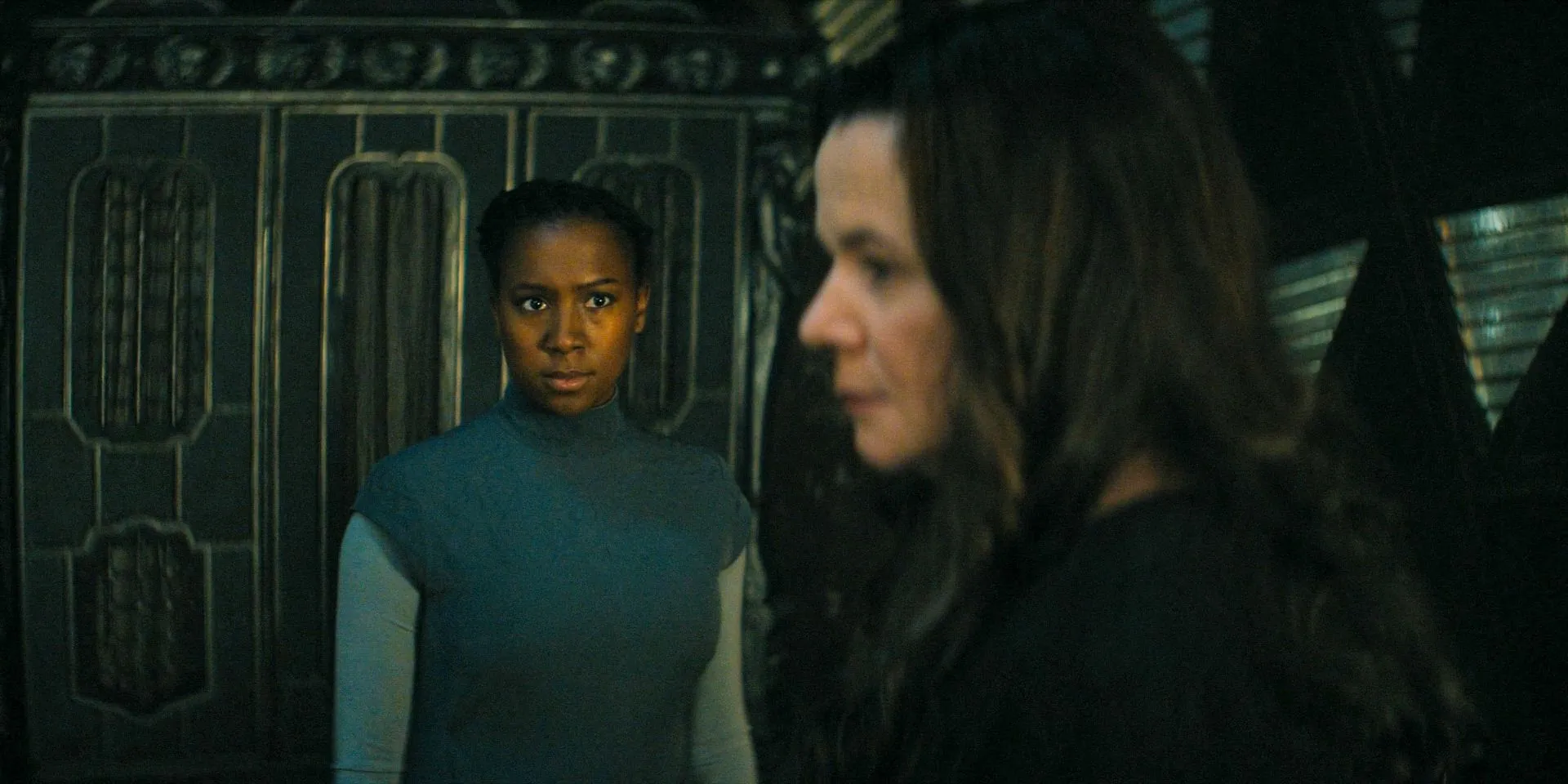 Theodosia (Jade Anouka) looking at Valya with bewilderment in Dune: Prophecy Season 1 Ep 4