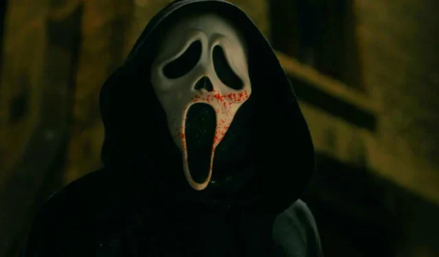 Le mois de début du tournage de Scream 7 a été annoncé, ainsi qu’un indice passionnant sur le casting de Ghostface : « C’est toujours unique »