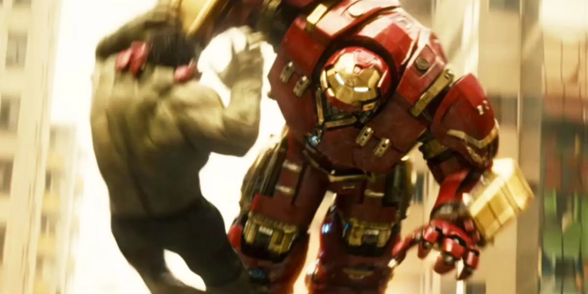 Hulk combatte l'Hulkbuster in Avengers Age of Ultron