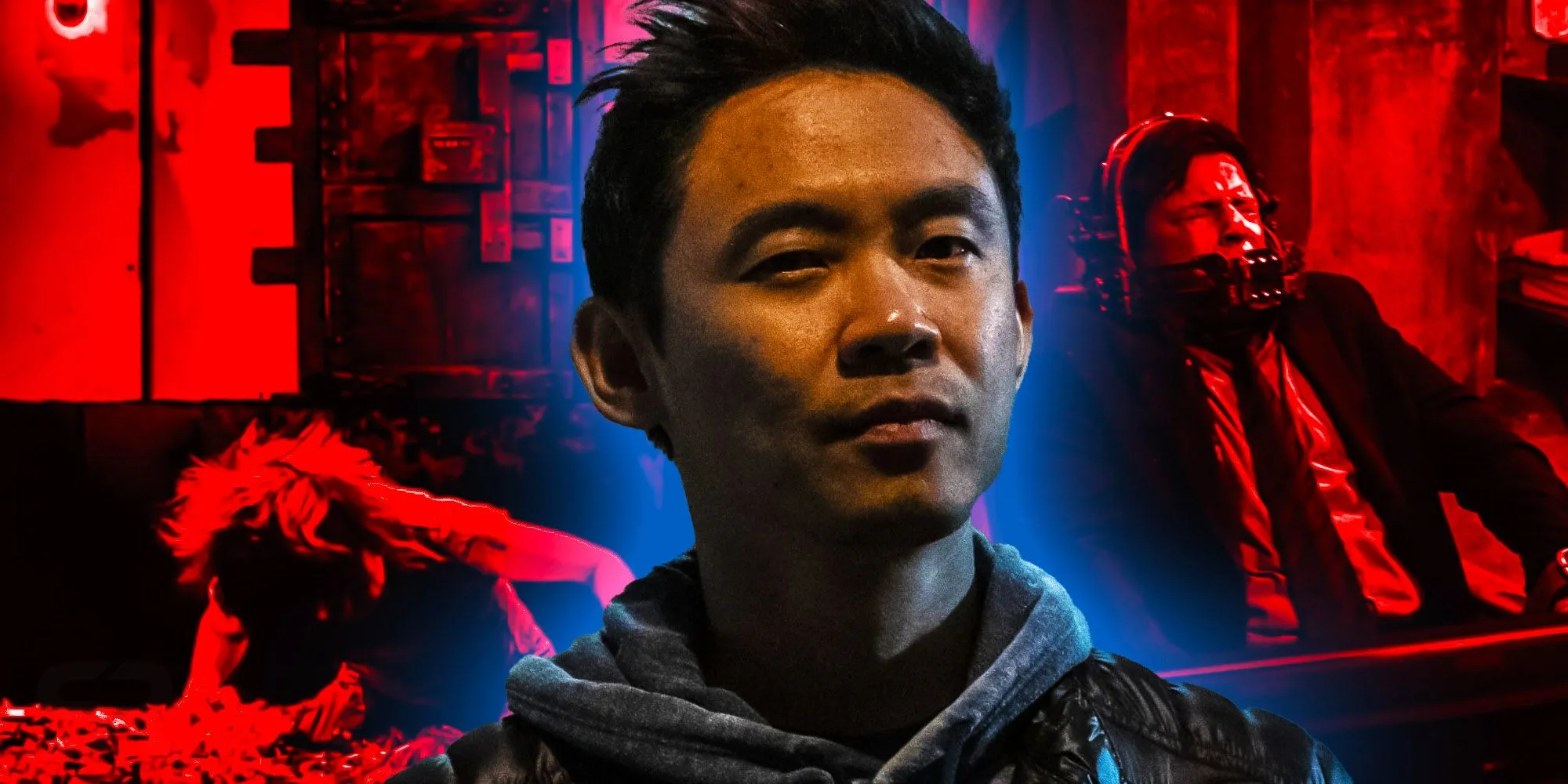 James Wan devant divers pièges des films Saw