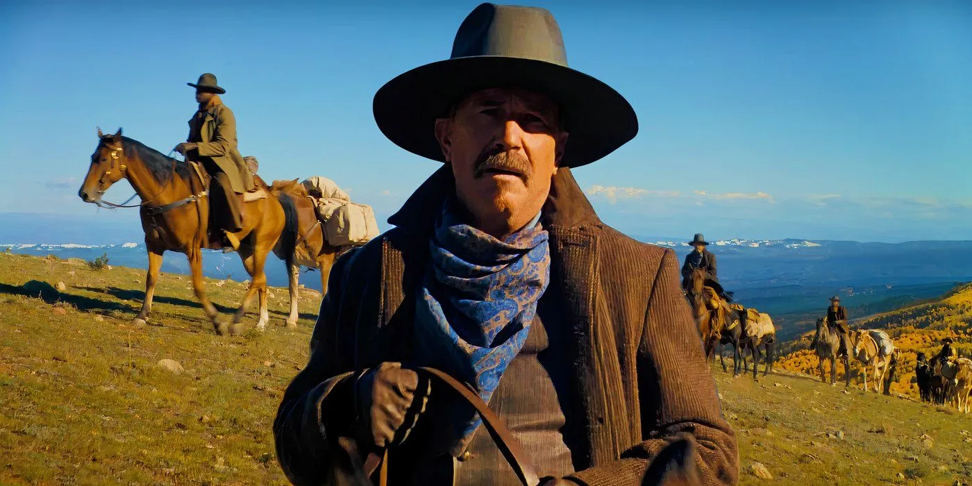 Kevin Costner als Hayes Ellison auf einem Pferd in „Horizon: Eine amerikanische Saga – Kapitel 1“