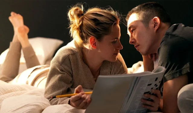 Regardez la bande-annonce de Love Me mettant en vedette la romance de Kristen Stewart et Steven Yeun dans un monde post-humain