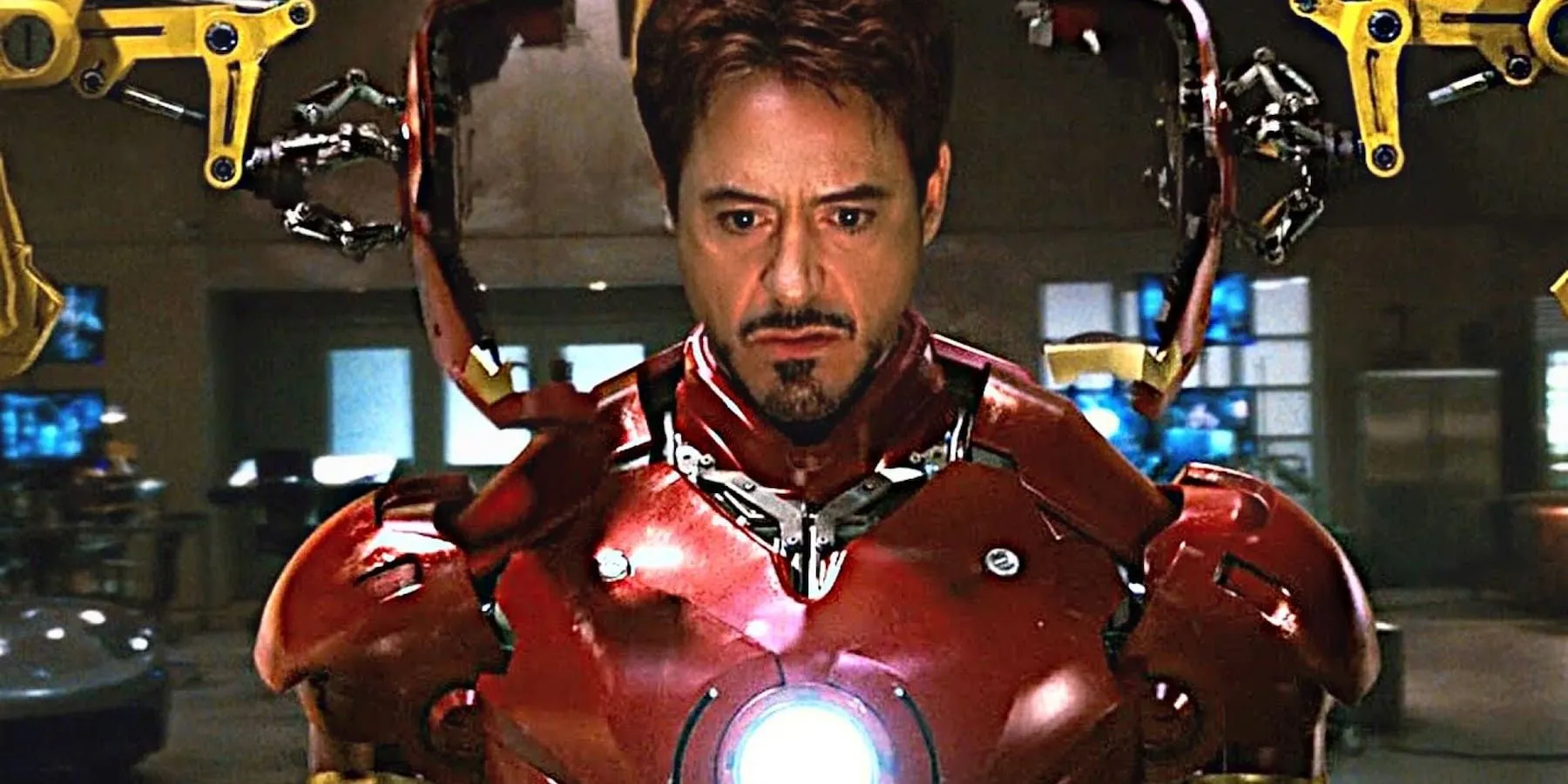 Robert Downey Jr. como Tony Stark em Homem de Ferro