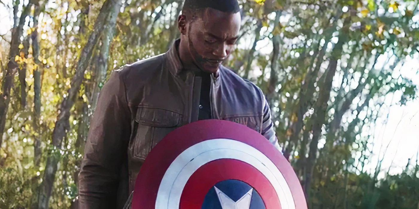 Sam Wilson riceve lo scudo di Capitan America in Avengers Endgame