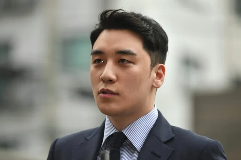Seungri of BIGBANG Sighted in Gangnam Bar Following Burning Sun Scandal and Return to Seoul