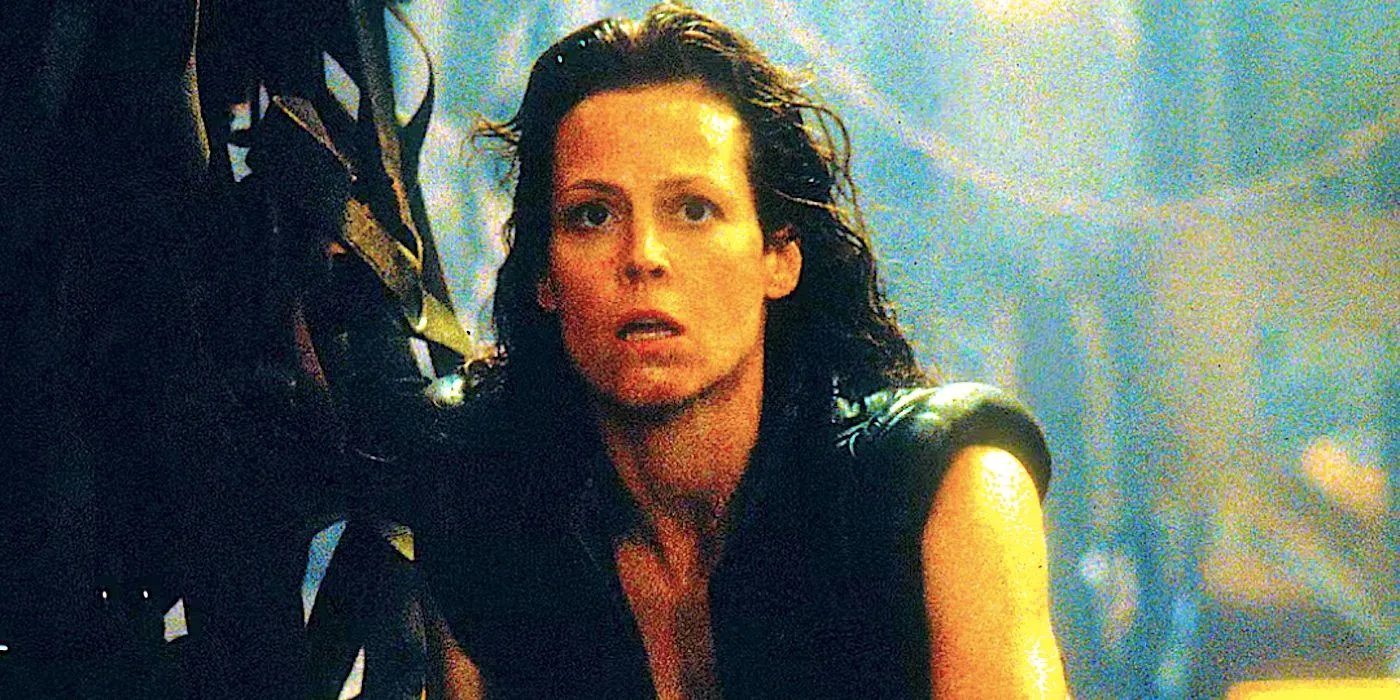 Sigourney Weaver jako zszokowana Ripley 8 w filmie Alien Resurrection.