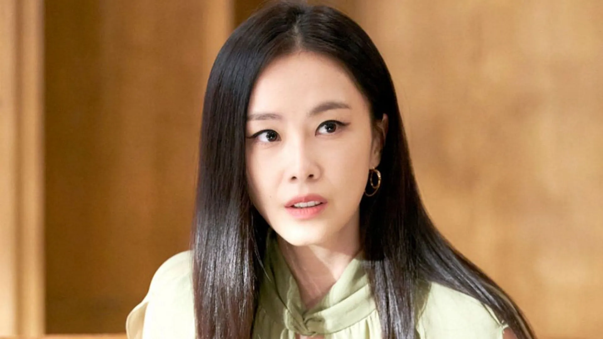 Hong Soo-hyun as Cha Guk-hui