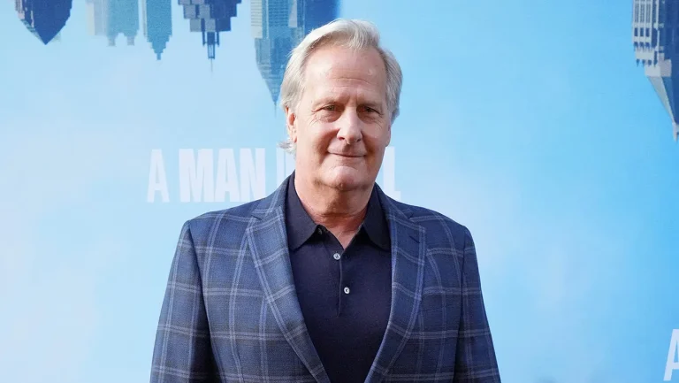 Jeff Daniels Joins Cast of ‘Shrinking’ for Important Role in Season 3