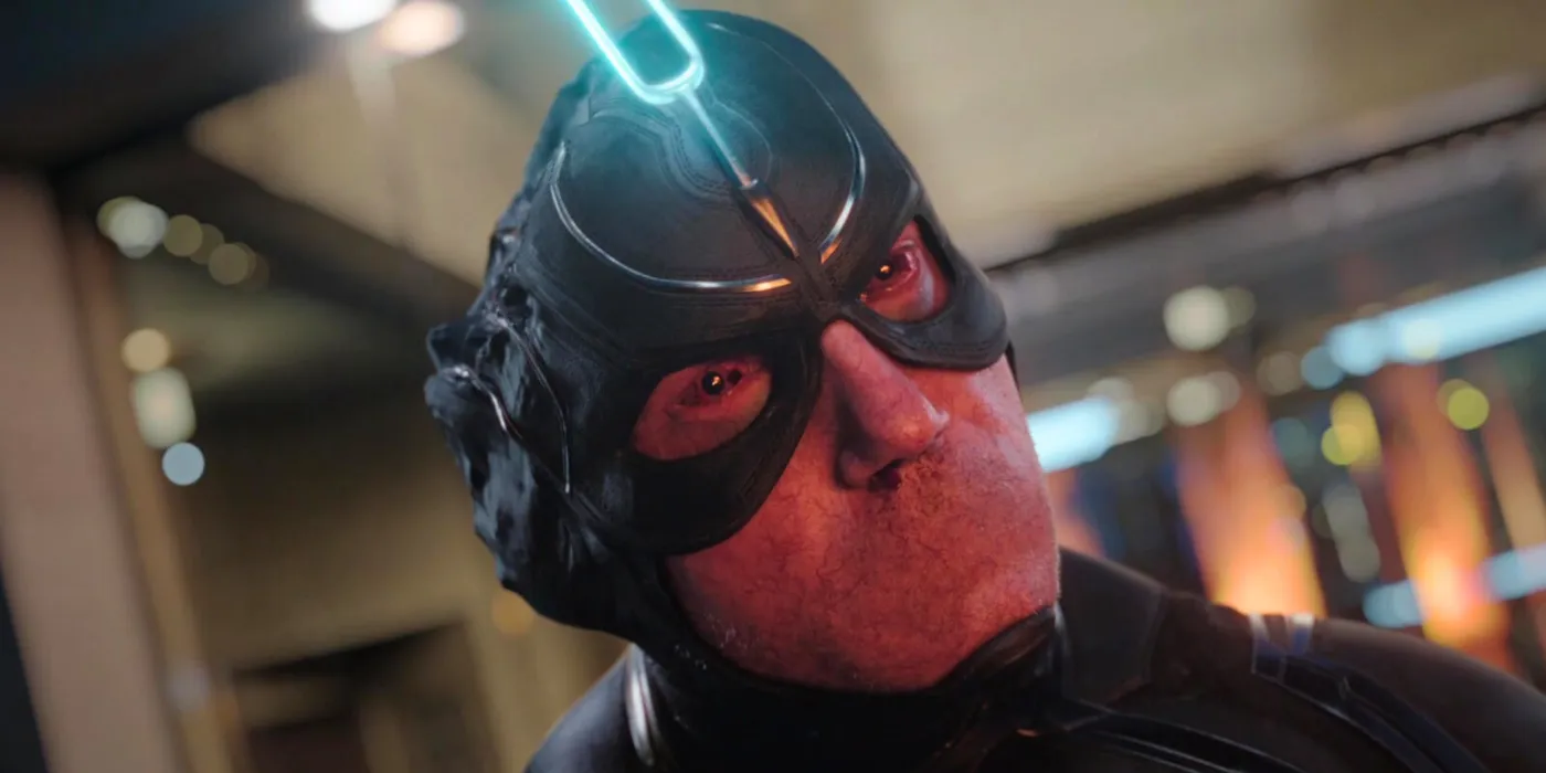 Black Bolt en Doctor Strange en el Multiverso de la Locura Black Bolt en Doctor Strange en el Multiverso de la Locura