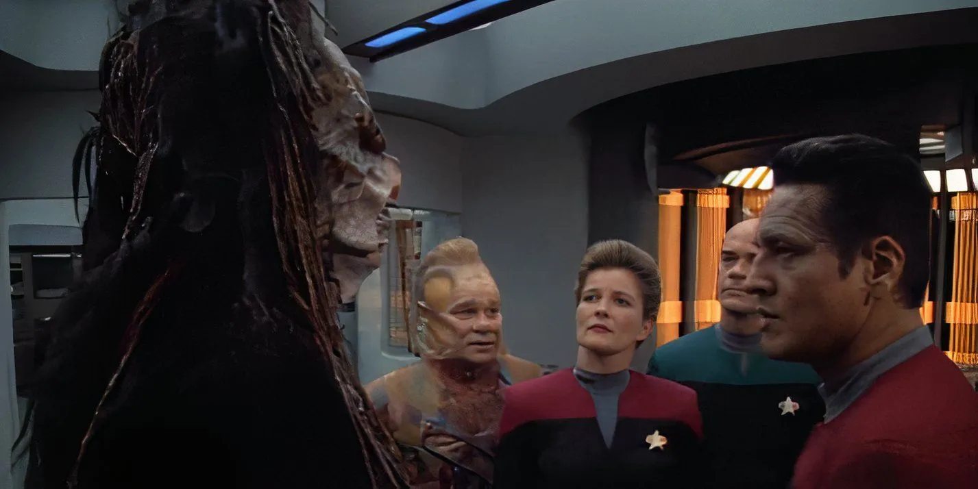 Chakotay and the Kradin Chakotay and the Kradin
