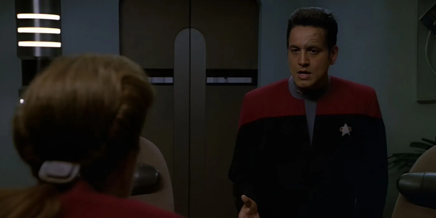 Chakotay reasoning with Janeway Chakotay reasoning with Janeway