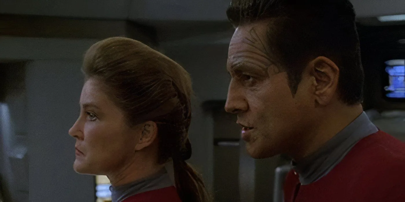 Janeway and Chakotay in Scorpion Part 2 Janeway and Chakotay in Scorpion Part 2