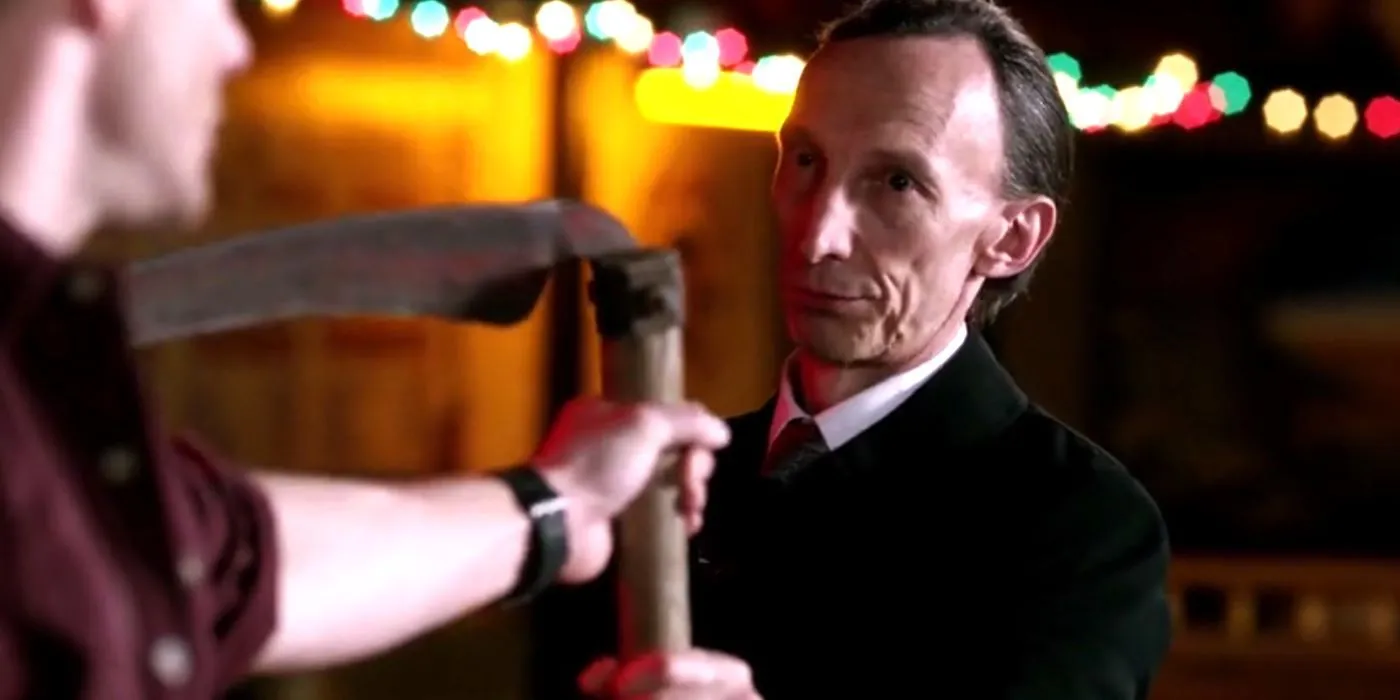 Julian Richings as Death handing Dean his scythe. Julian Richings as Death handing Dean his scythe.