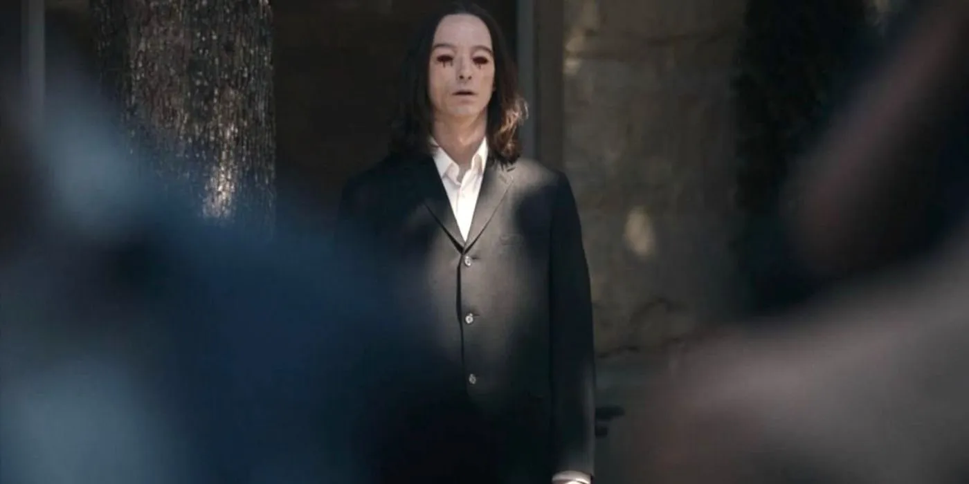 The Man with No Eyes in Yellowjackets The Man with No Eyes in Yellowjackets