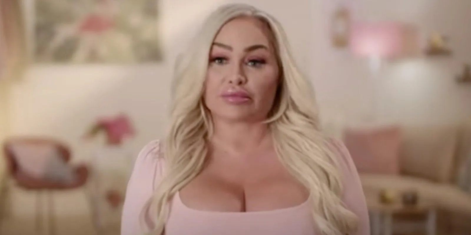 Stacey in Season 4 of the show