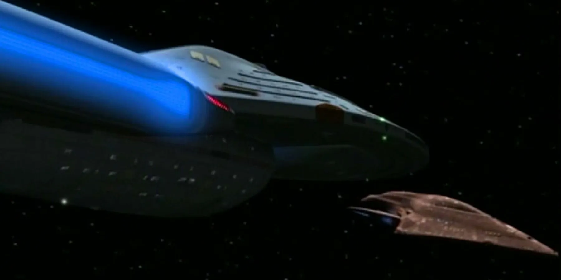 Voyager Dauntless in Hope and Fear Voyager Dauntless in Hope and Fear