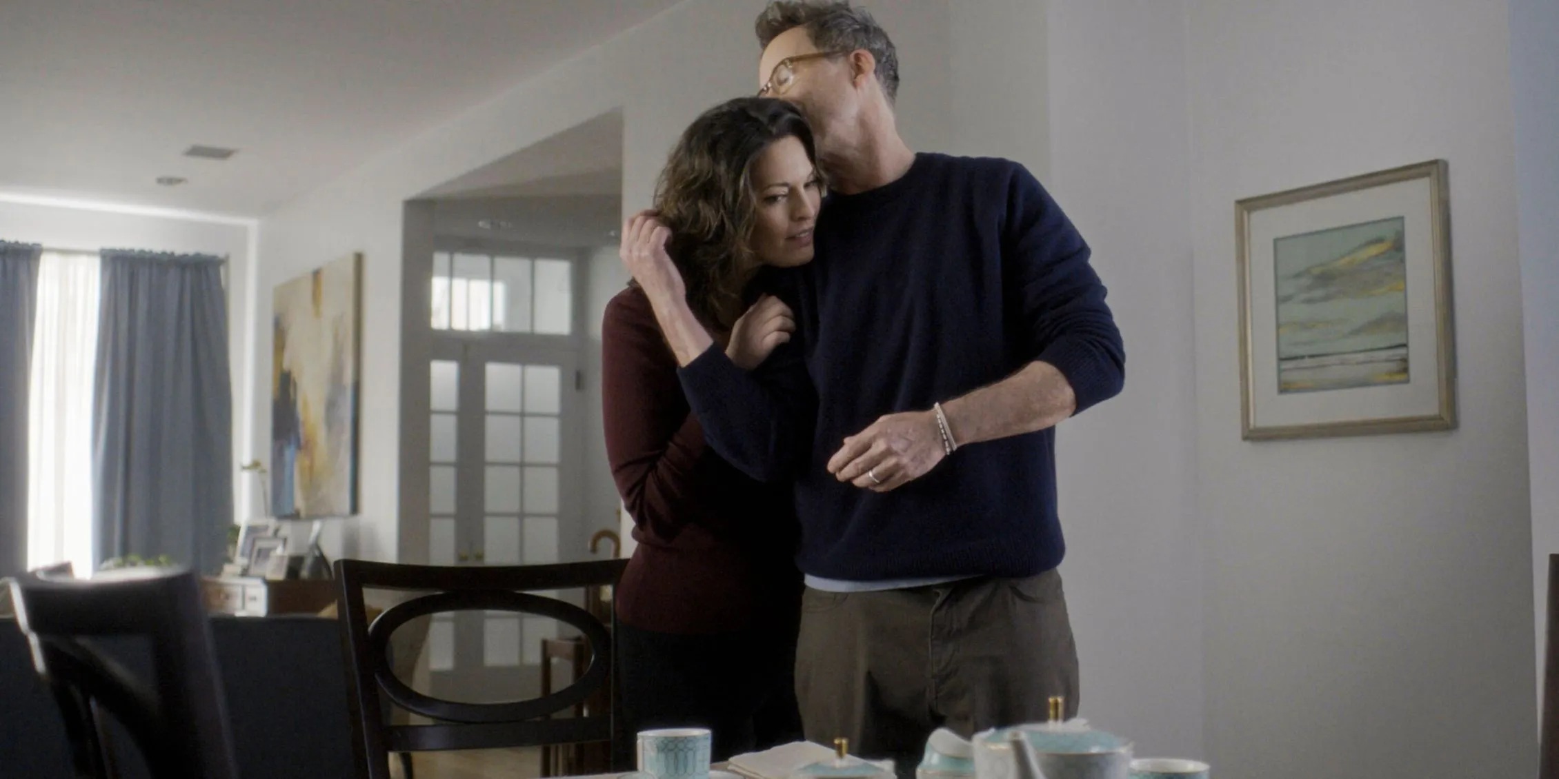 FBI Isobel and Her Husband Hug FBI Isobel and Her Husband Hug