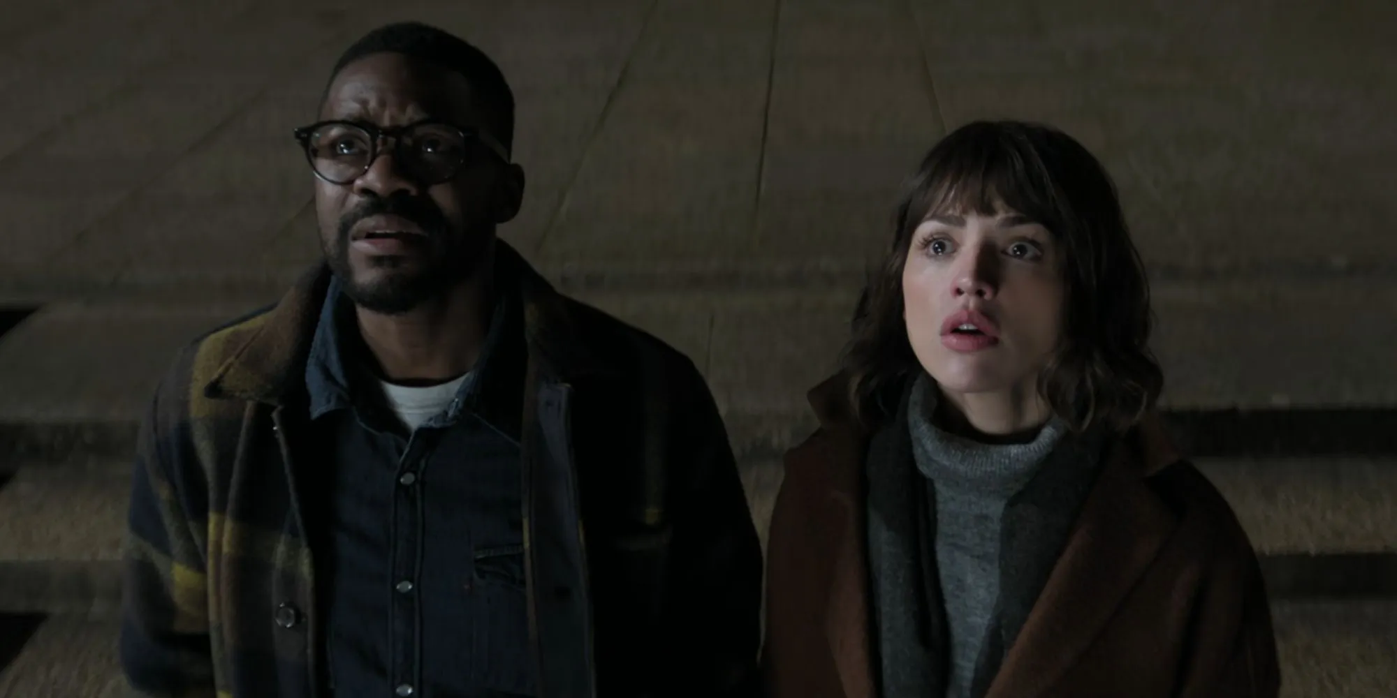 Saul and Auggie looking up in 3 Body Problem Saul and Auggie looking up in 3 Body Problem