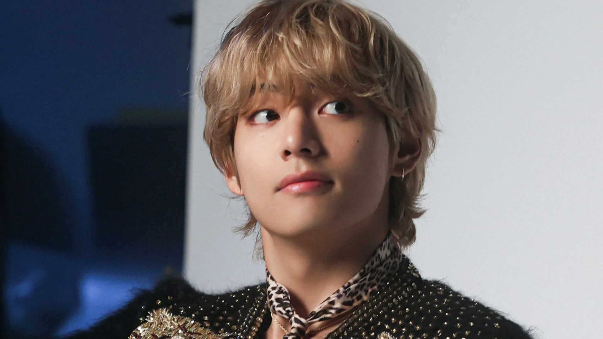 방탄소년단 뷔 (사진 출처: Weverse/BTS) 방탄소년단 뷔 (사진 출처: Weverse/BTS)