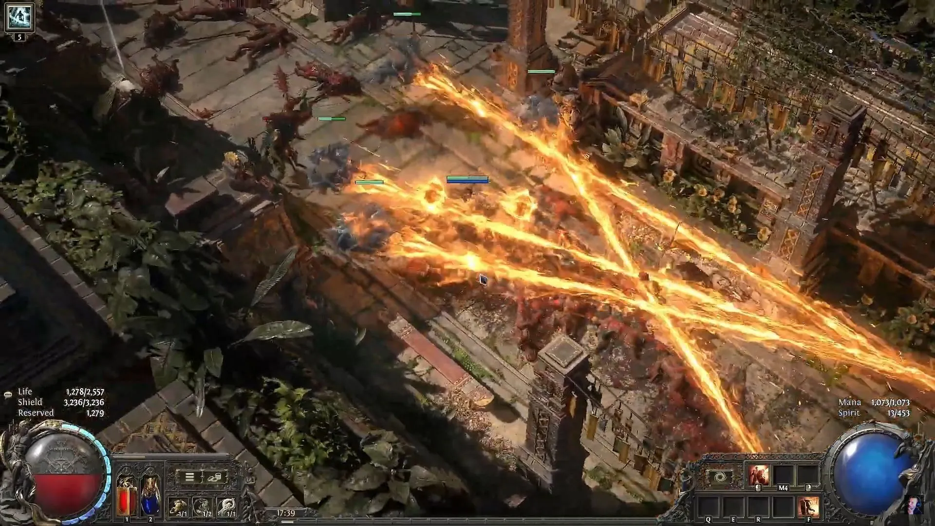 Priest of the Sun using fire attacks