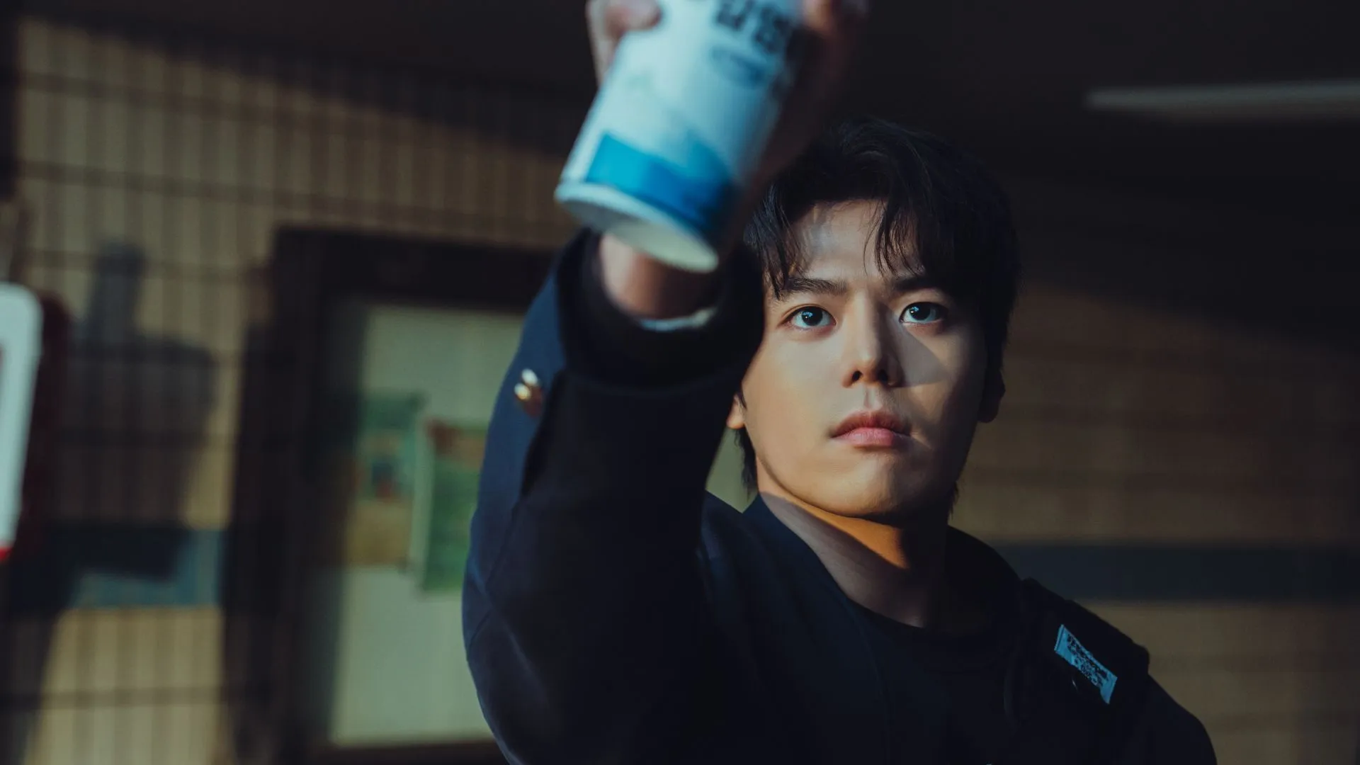 Ryeoun joins as the fresh member of the Weak Hero Class 2. (Image via X/@NetflixKR) Ryeoun joins as the fresh member of the Weak Hero Class 2. (Image via X/@NetflixKR)