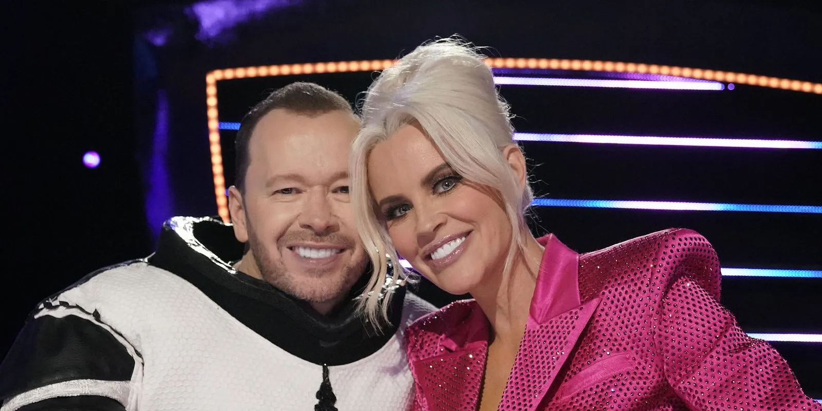 Donnie Wahlberg and Jenny McCarthy on The Masked Singer Donnie Wahlberg and Jenny McCarthy on The Masked Singer