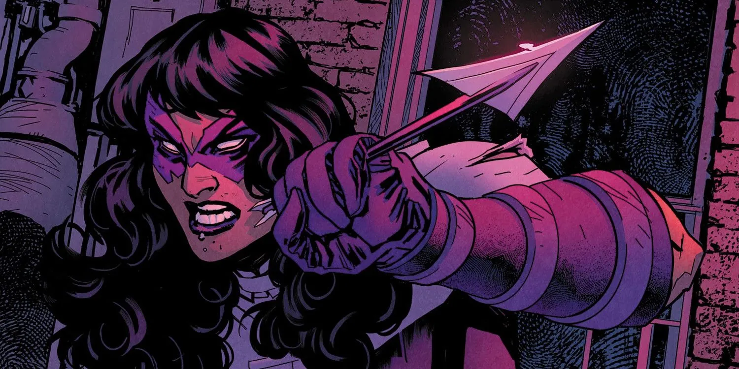 Helena Bertinelli as Huntress