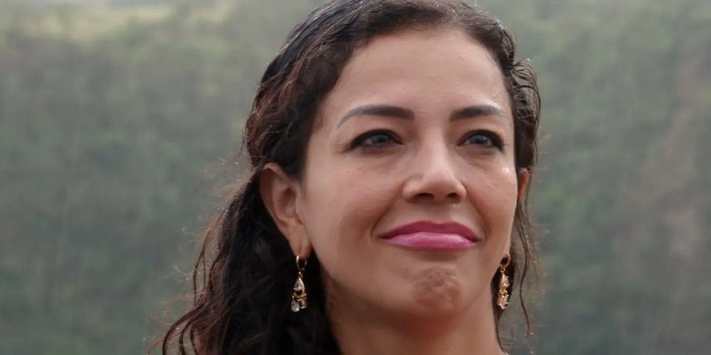 Jasmine Pineda in 90 Day Fiance close-up of face smiling in the rain Jasmine Pineda in 90 Day Fiance close-up of face smiling in the rain