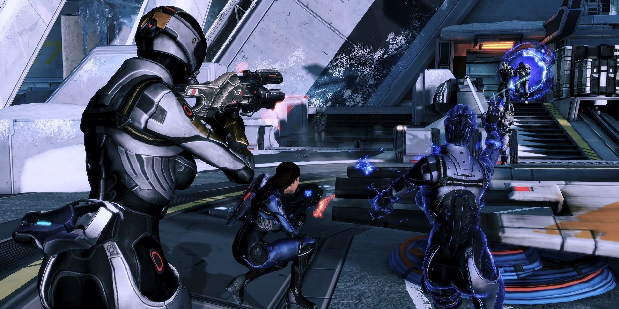 Mass Effect 3 Multiplayer Horde being shot at by players. Mass Effect 3 Multiplayer Horde being shot at by players.