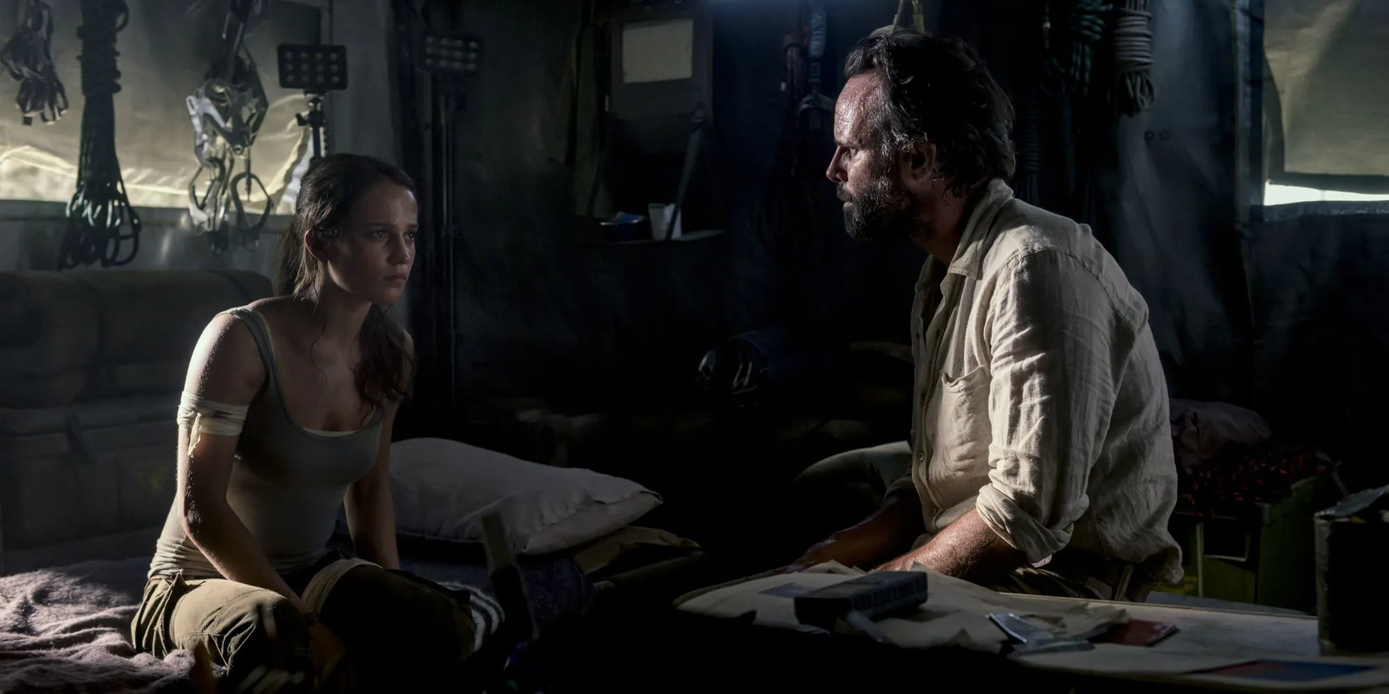 Scene from Tomb Raider featuring Alicia Vikander Scene from Tomb Raider featuring Alicia Vikander