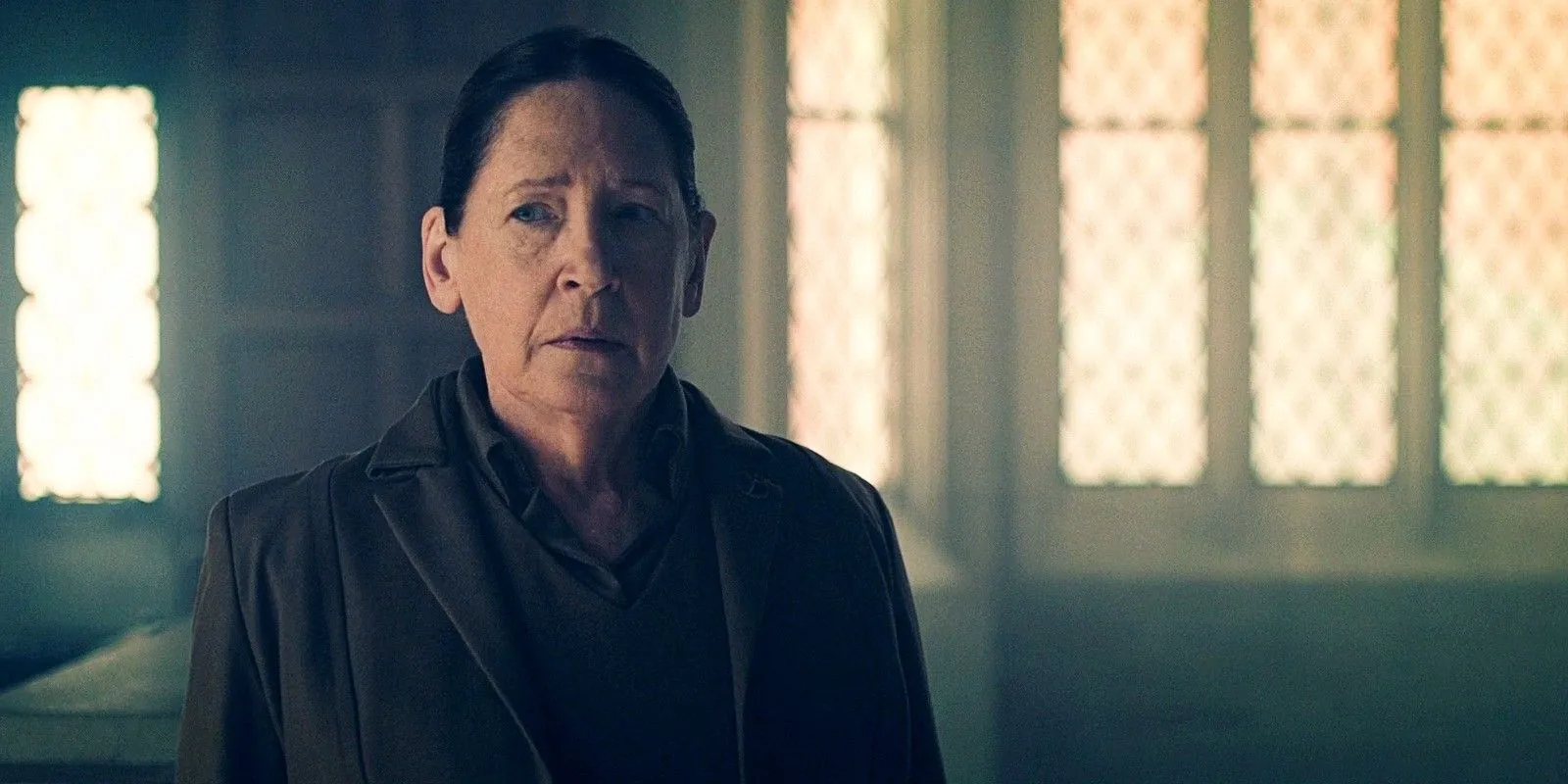 Ann Dowd as Aunt Lydia Ann Dowd as Aunt Lydia
